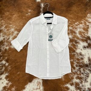 Perry Ellis “Untucked” Button Down Shirt